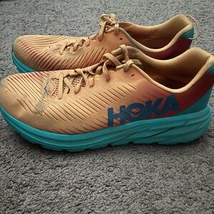 Hoka One One Rincon 3
